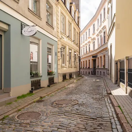 Old Town 1-bedroom Daire *