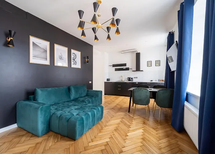 דירה Old Town 1-bedroom *