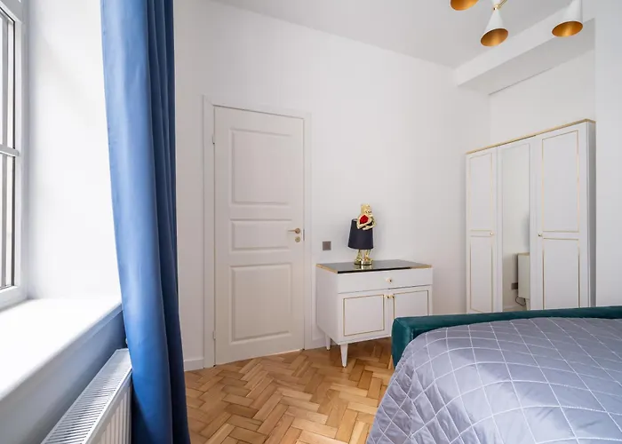 Old Town 1-bedroom ריגה