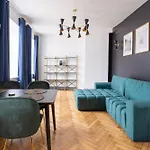 Old Town 1-bedroom