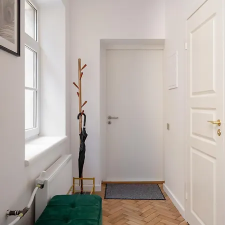 Old Town 1-bedroom